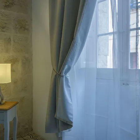 Διαμέρισμα Kursara Port View *