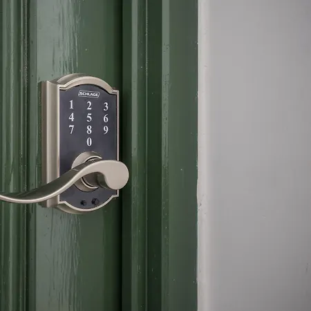 Lägenhet Kursara Port View