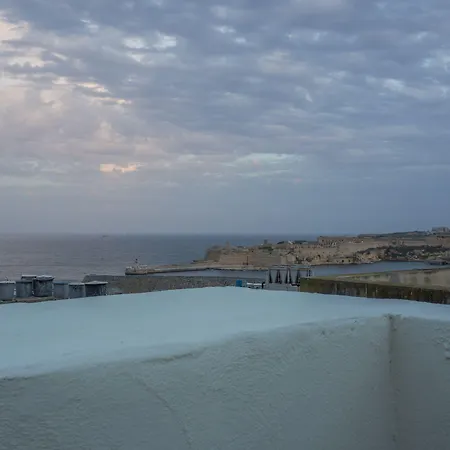 Kursara Port View * Βαλέτα